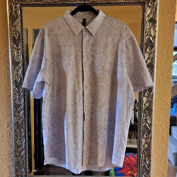 LULULEMON XXL Athletica light gray patterned button-down shirt - Picture 1 of 8